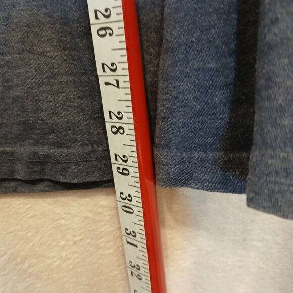 OLD NAVY Collectabilitees Beatles ABBY ROAD XL SHORT SLEEVE T-SHIRT Gray - Picture 6 of 6